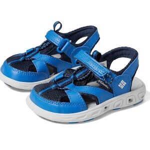 Columbia NWT Blue Techsun Wave Sporty Sandals with Hook-and-Loop Closure